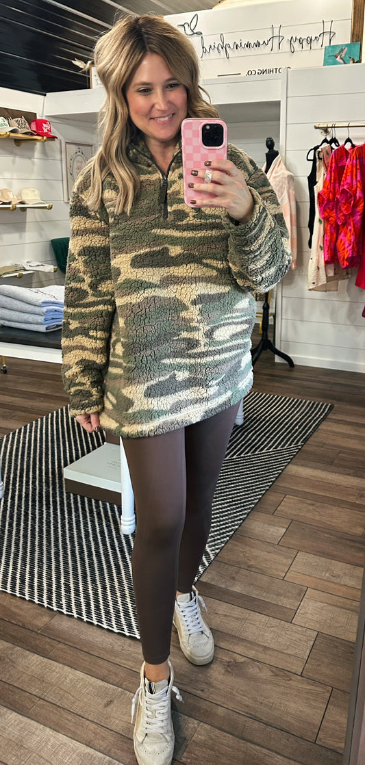 Jet Set Everyday Leggings in Brown